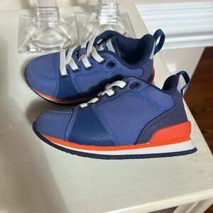 Native toddler tennis shoes